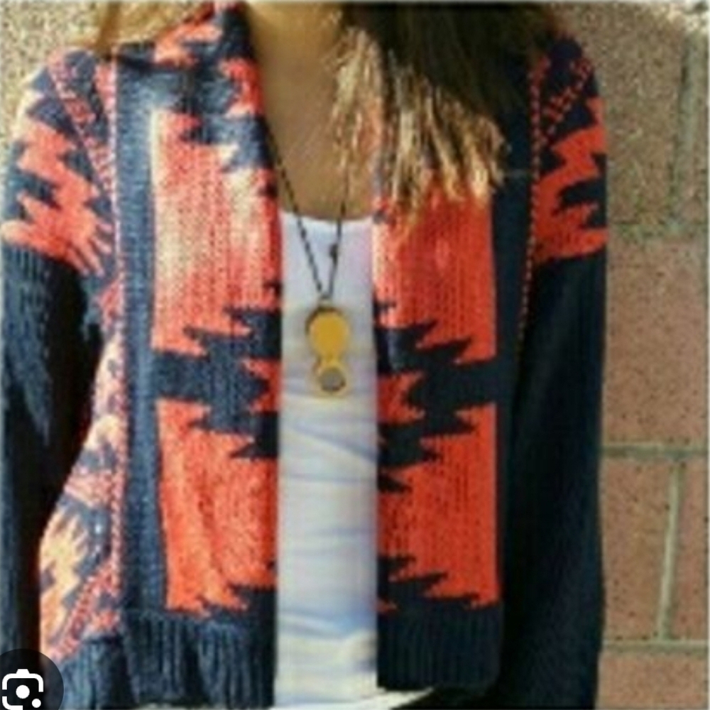 GNW Aztec Print Cardigan- Size M - Picture 4 of 4